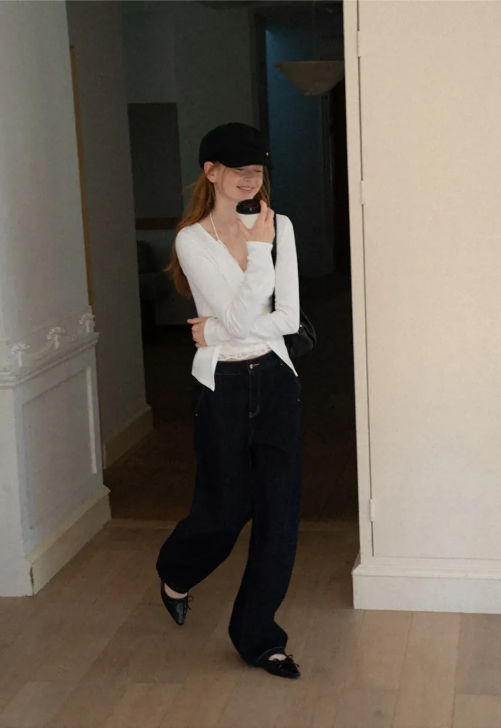 Lace Trim V Neck Cropped Knit Top