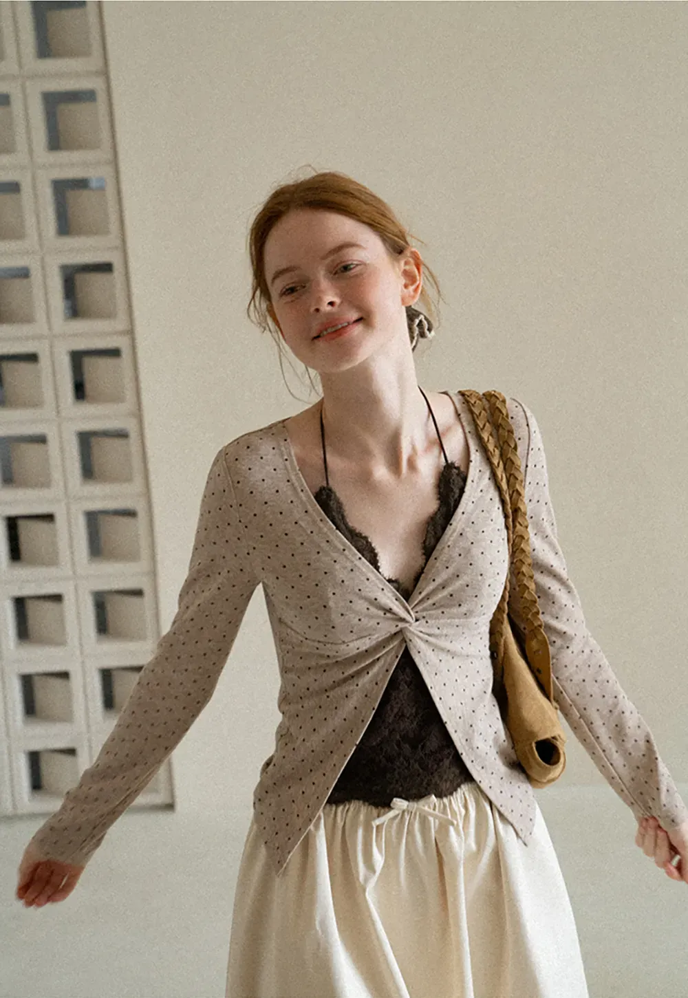Lace Trim V Neck Cropped Knit Top