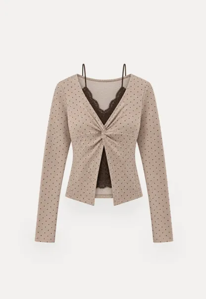 Lace Trim V Neck Cropped Knit Top