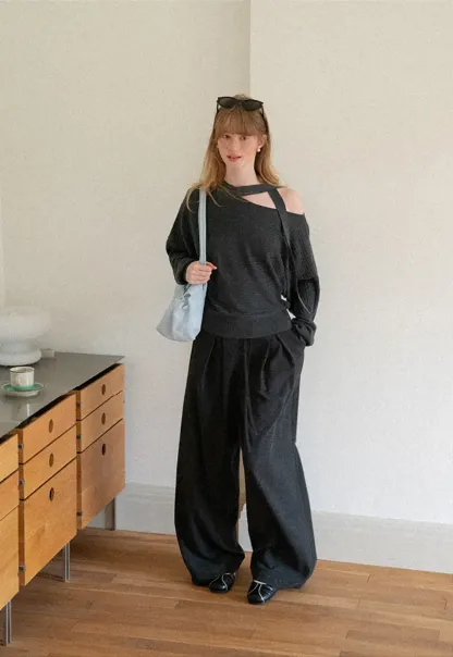 Cutout Shoulder Ribbed Knit Sweater
