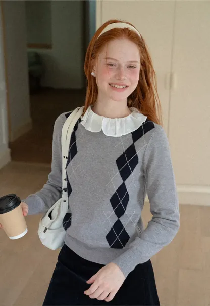 Contrast Trim Shoulder Detail Knit Sweater