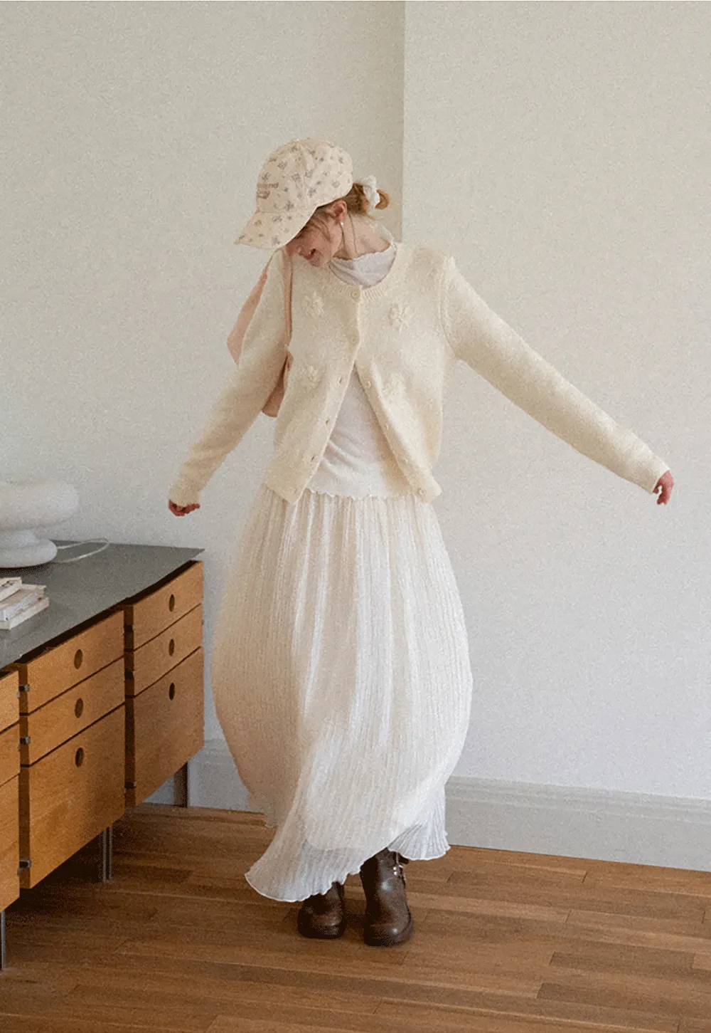 Floral Embroidered V Neck Cardigan Sweater