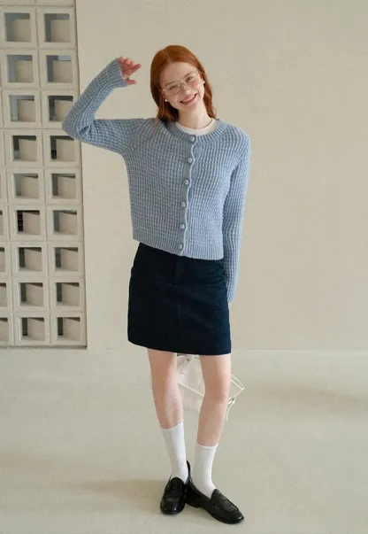 Ribbed Knit Cropped Cardigan with Button Front