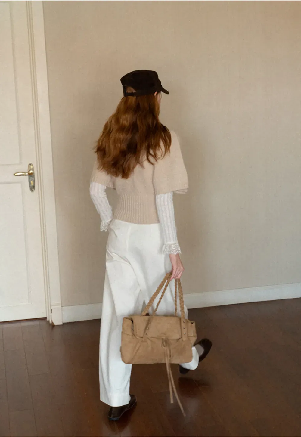 Cropped Cable Knit Sweater with Buttoned Collar