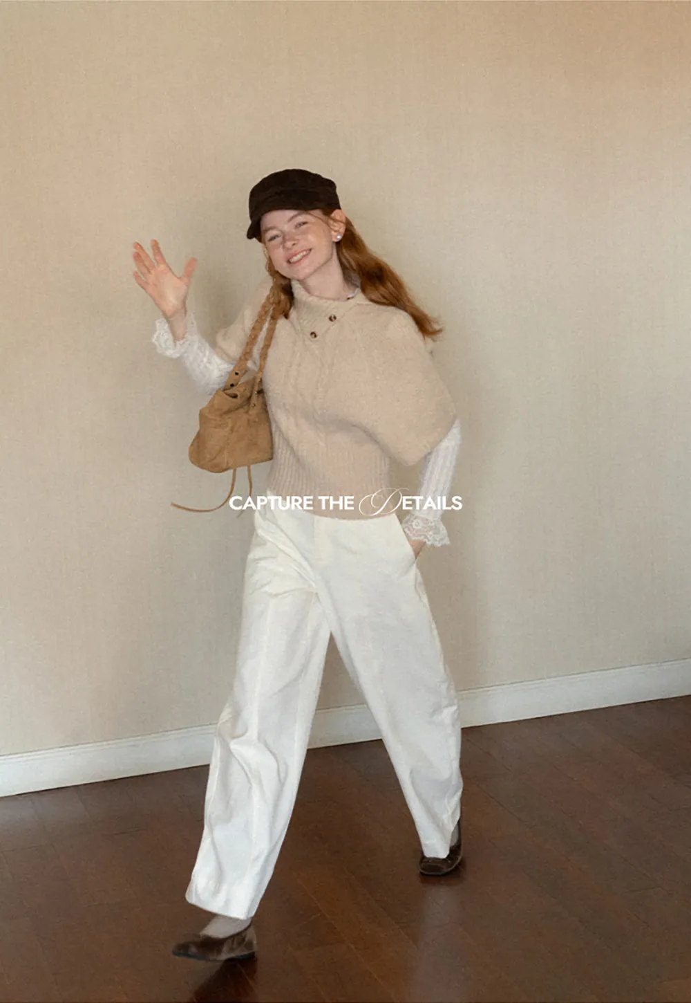 Cropped Cable Knit Sweater with Buttoned Collar