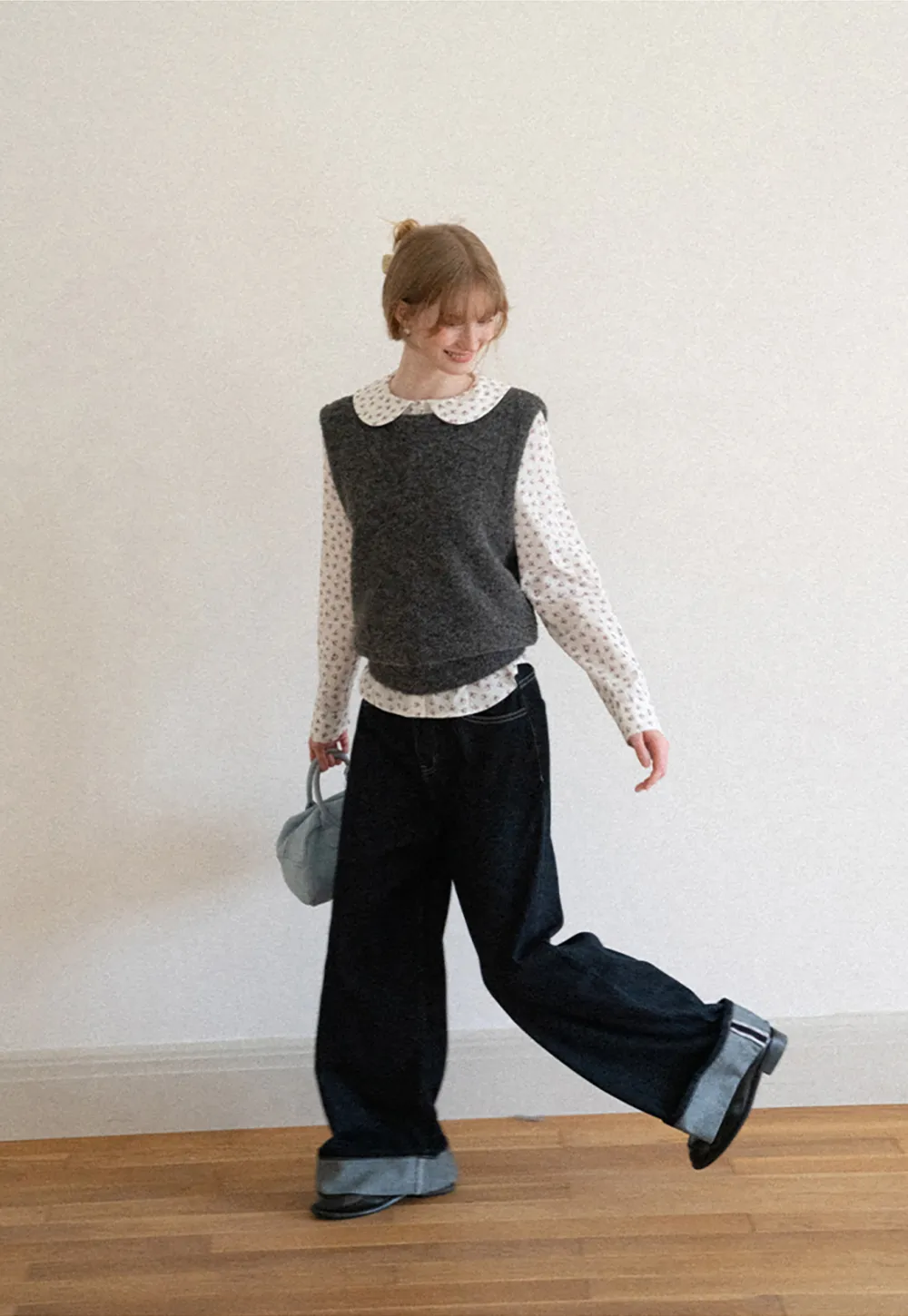 Peter Pan Collar Knit Vest