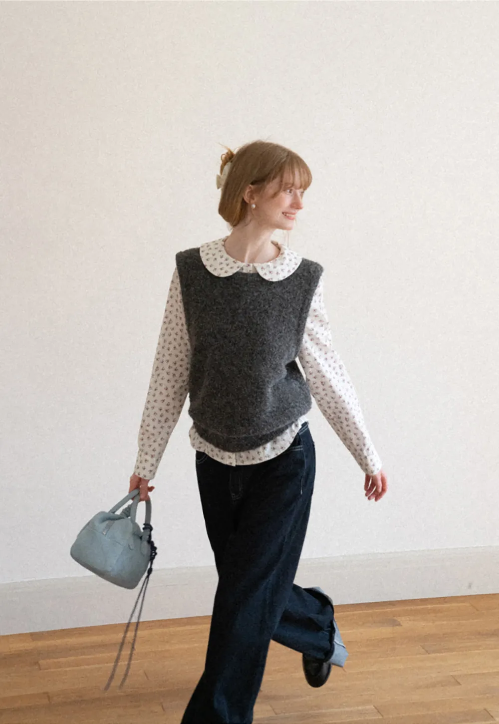 Peter Pan Collar Knit Vest