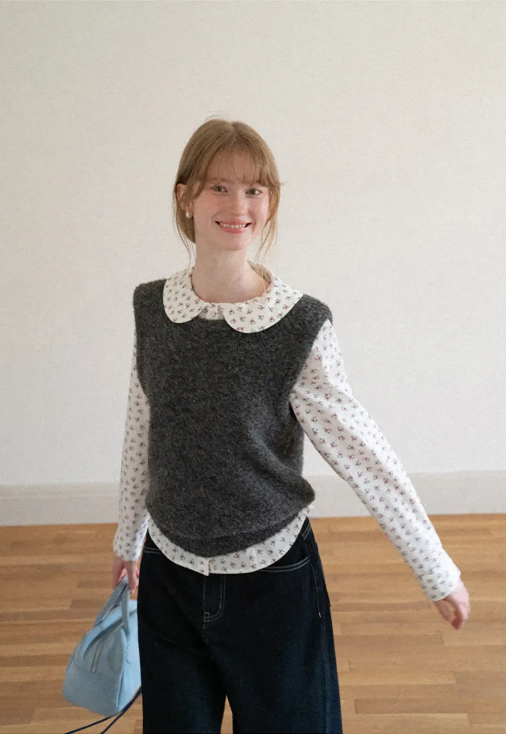 Peter Pan Collar Knit Vest