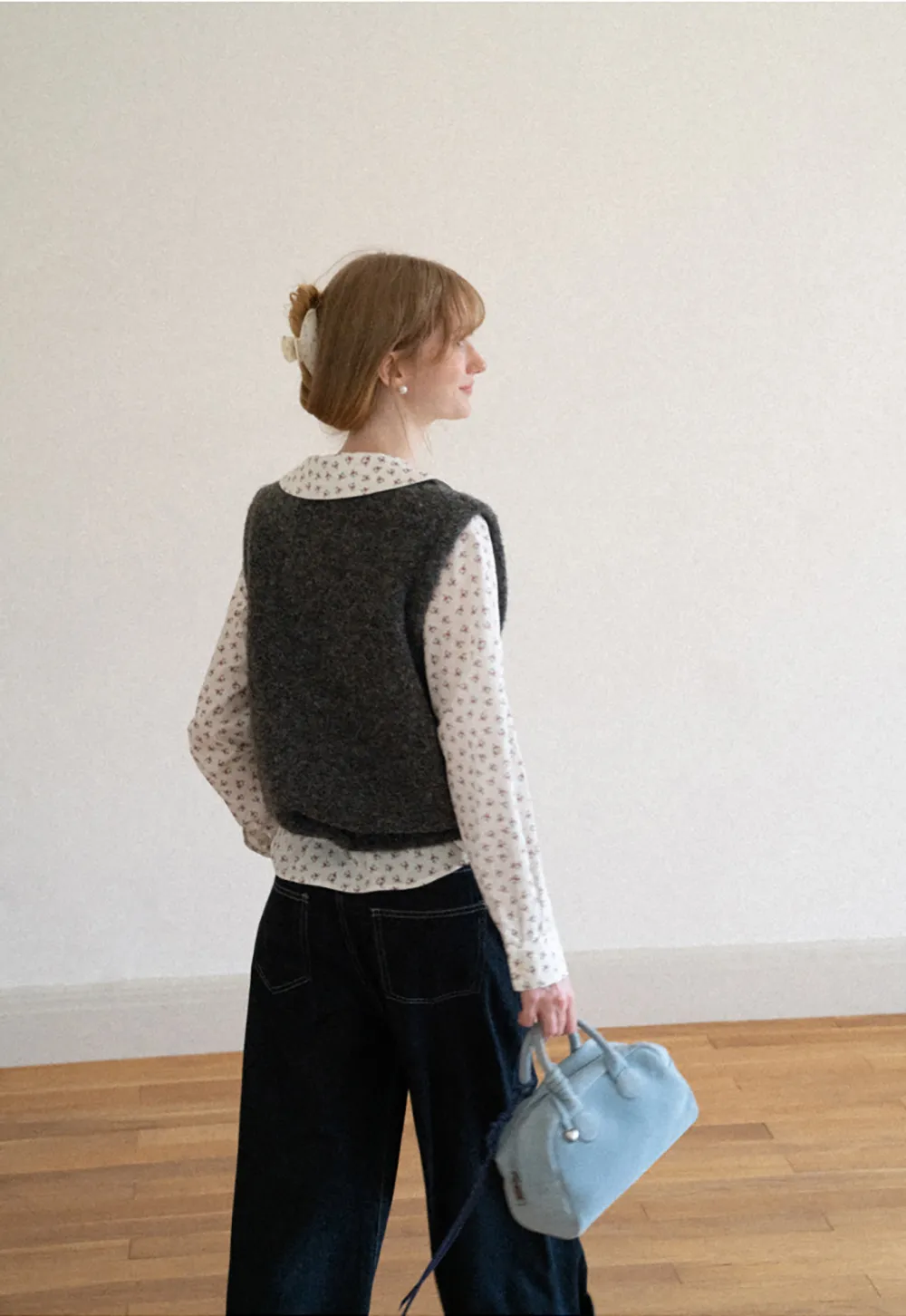 Peter Pan Collar Knit Vest