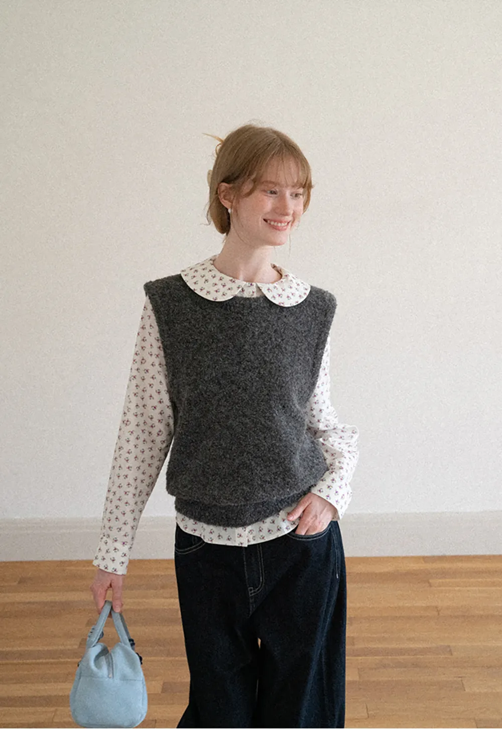 Peter Pan Collar Knit Vest