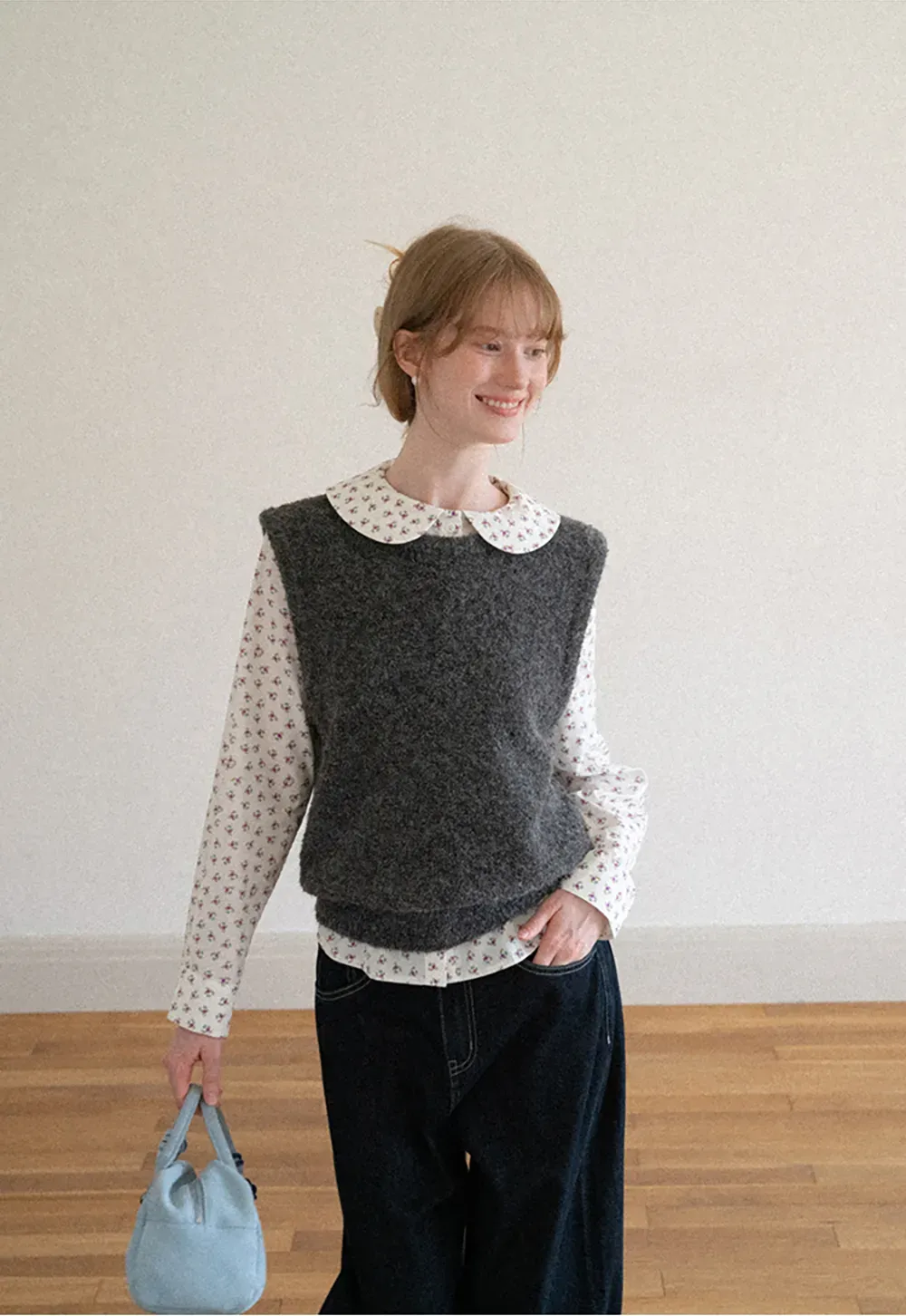 Peter Pan Collar Knit Vest