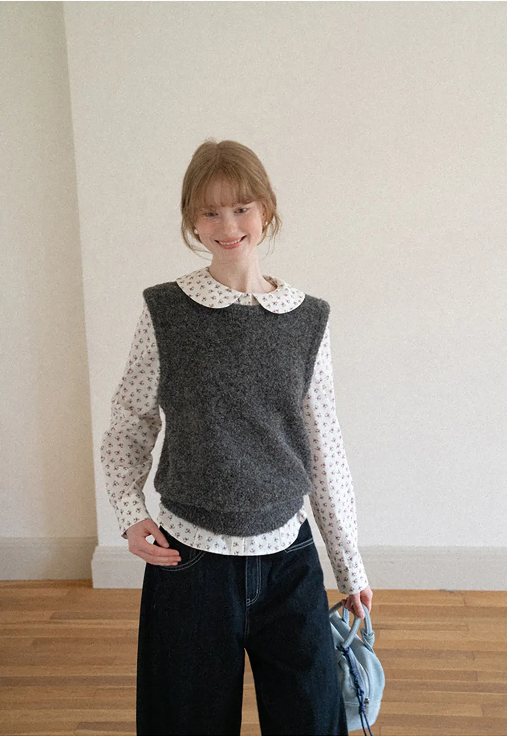 Peter Pan Collar Knit Vest