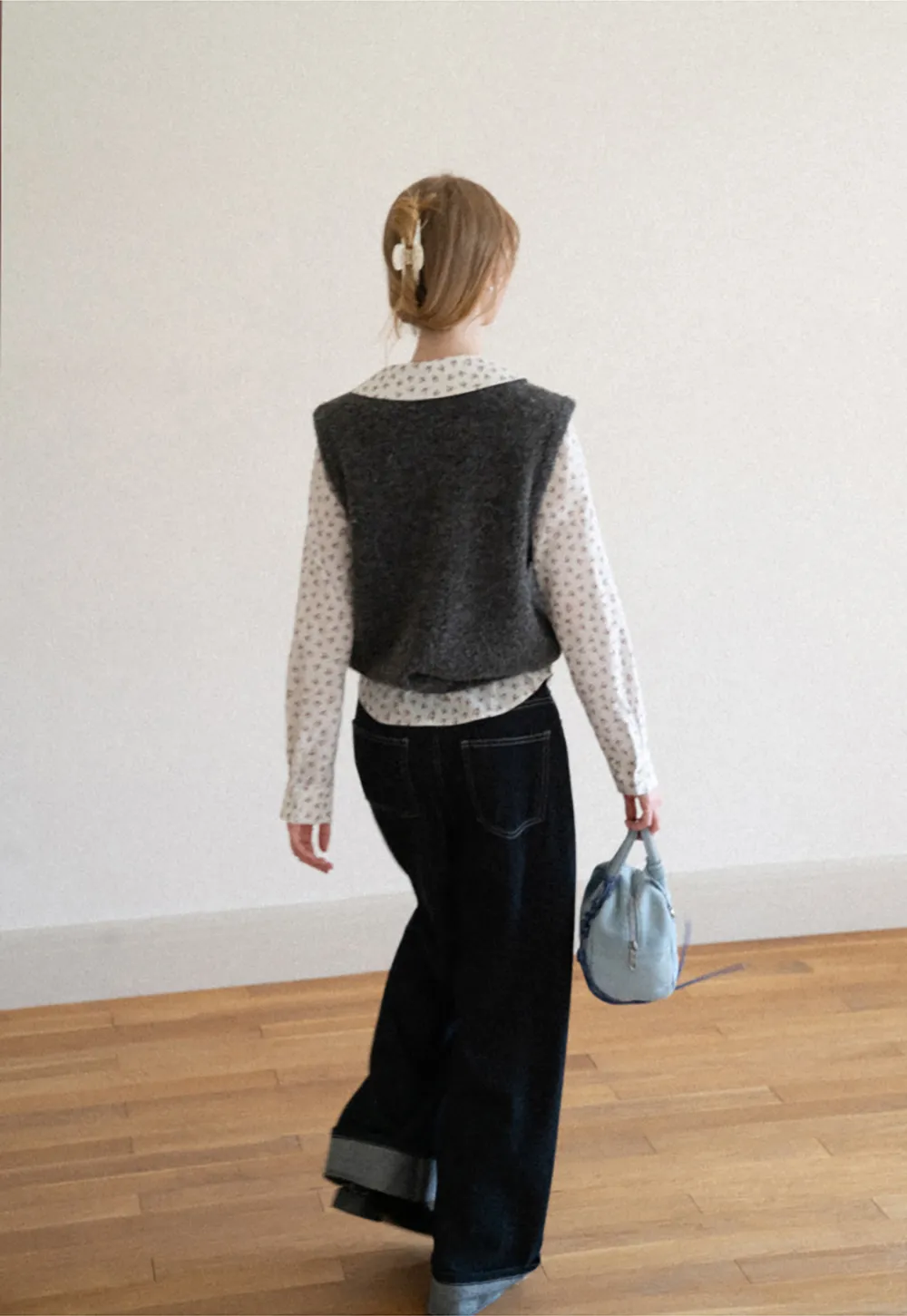 Peter Pan Collar Knit Vest