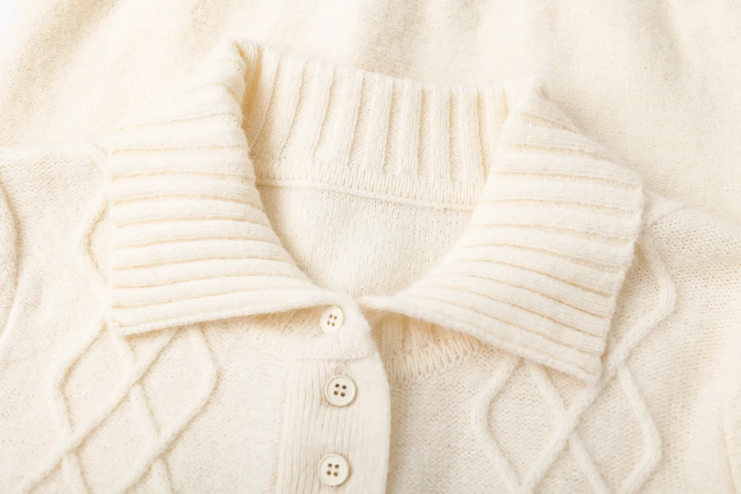 Cable Knit Diamond Pattern Collared Pullover Sweater