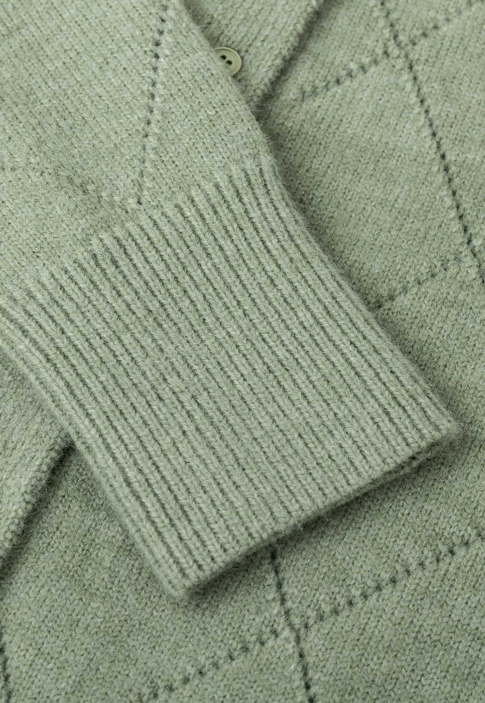 Diamond Stitch Sleeves Cropped Knit Sweater