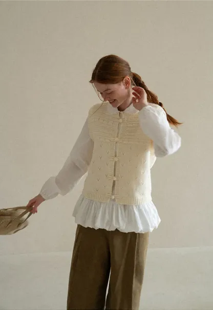 Textured Knit Vest with Peter Pan Collar and Button Closure