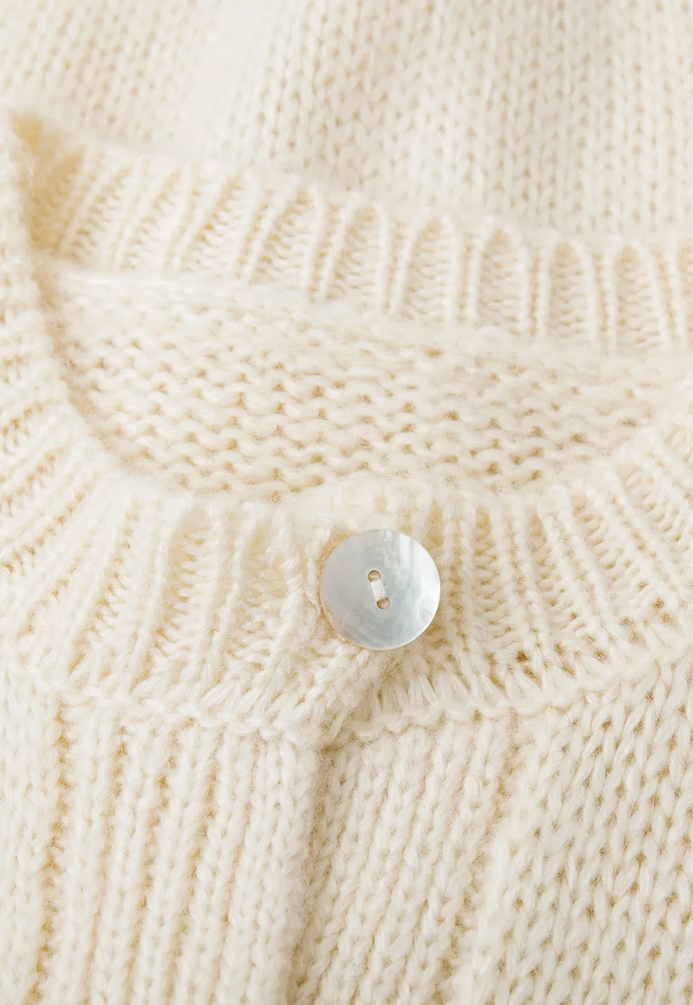 Ruffled Collar Cable Knit Cardigan Sweater