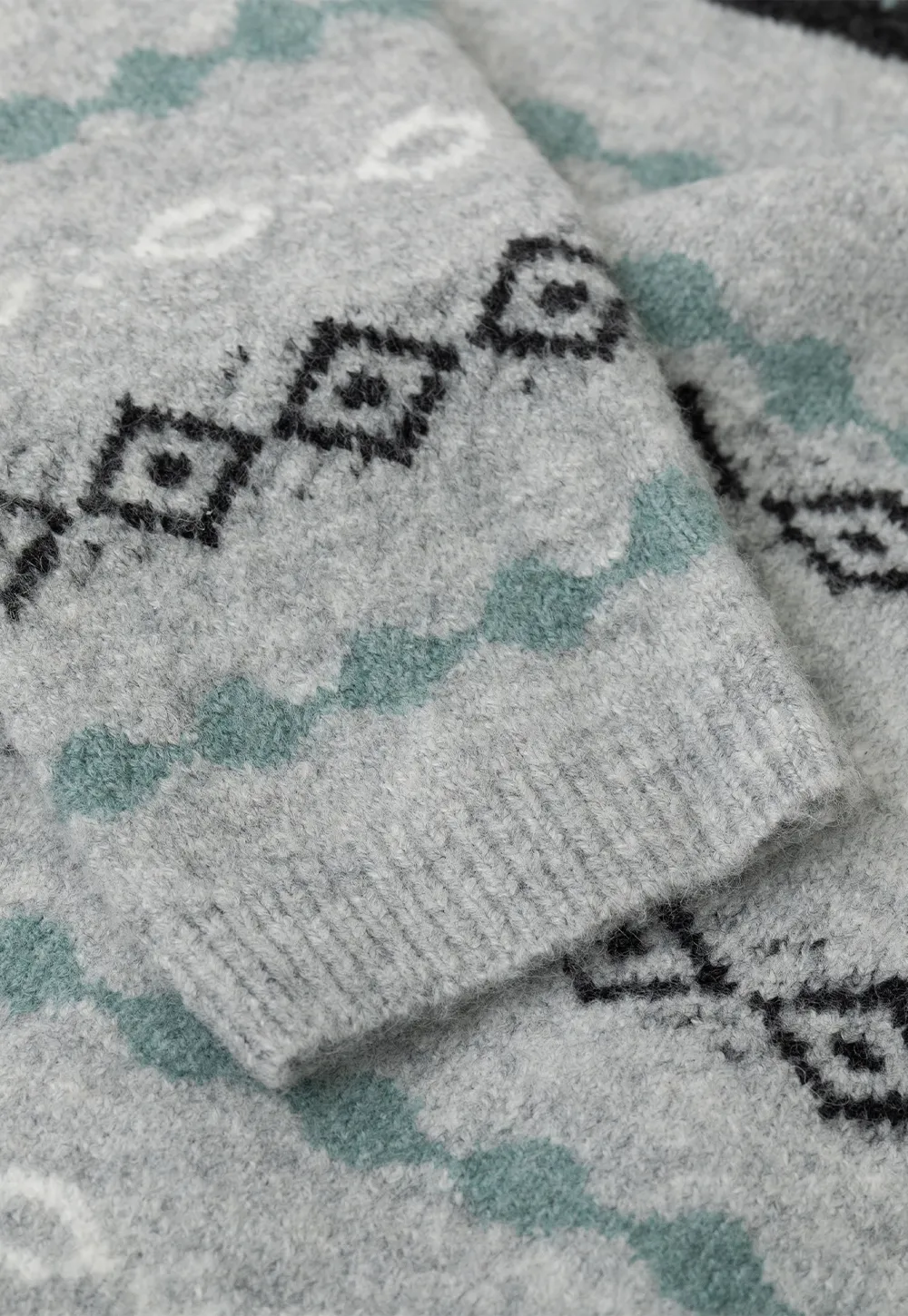 Fair Isle Patterned Half Turtleneck Knit Sweater