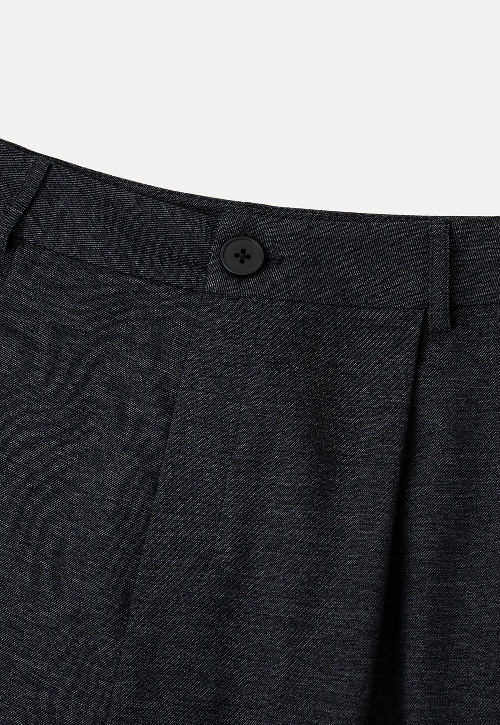 Cropped Sleeveless Top With Open Back Detail And High Waist Wide Leg Pants