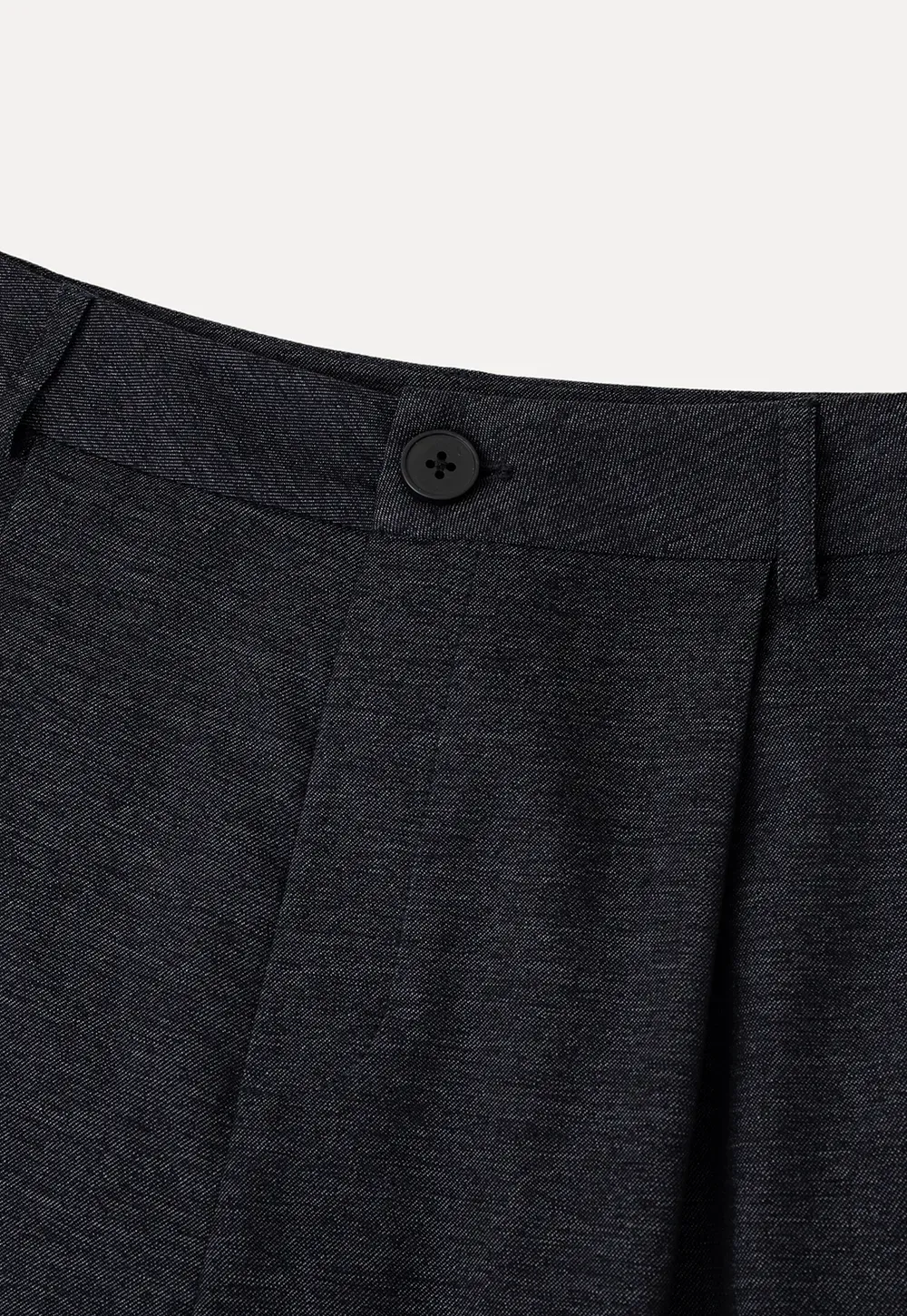 Cropped Sleeveless Top With Open Back Detail And High Waist Wide Leg Pants