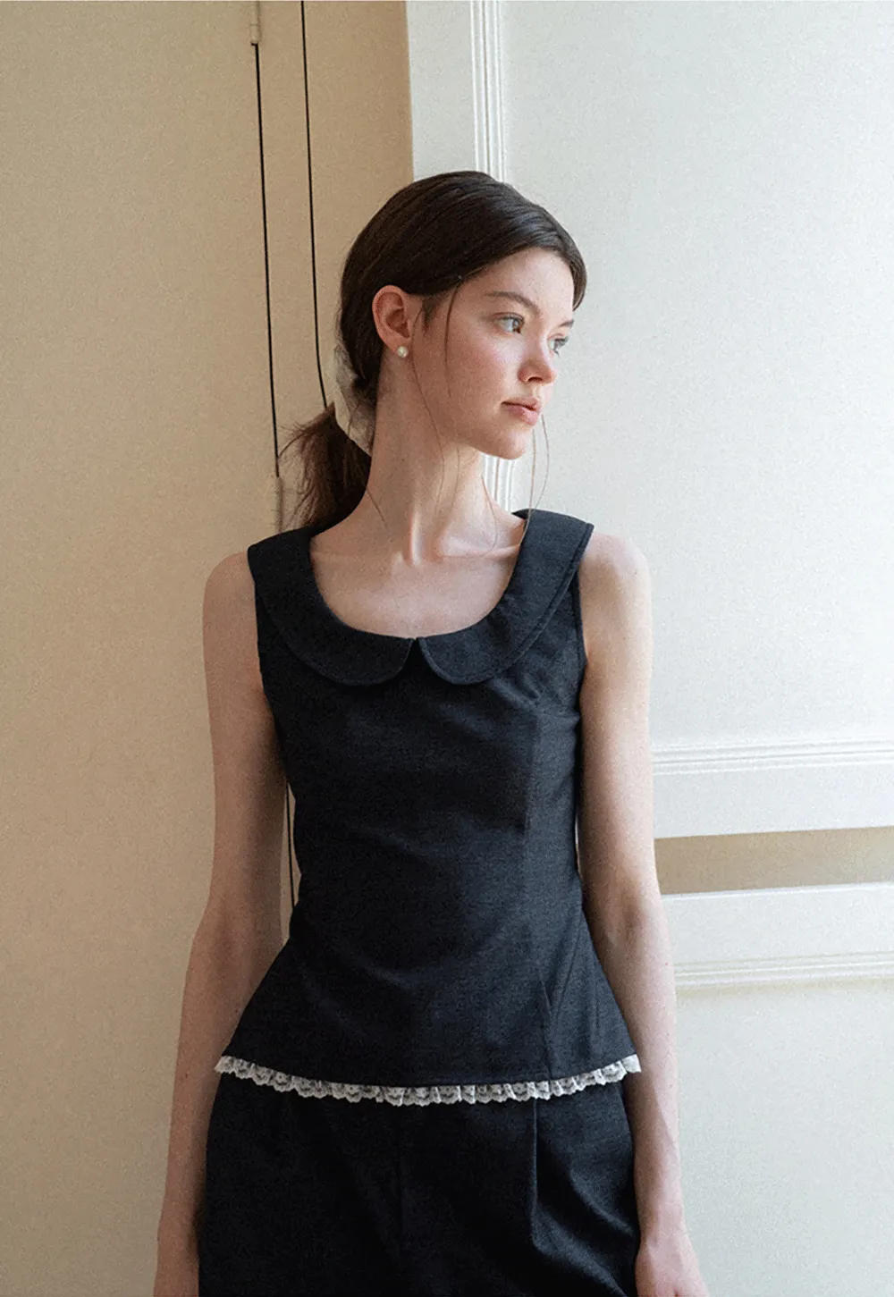 Cropped Sleeveless Top With Open Back Detail And High Waist Wide Leg Pants