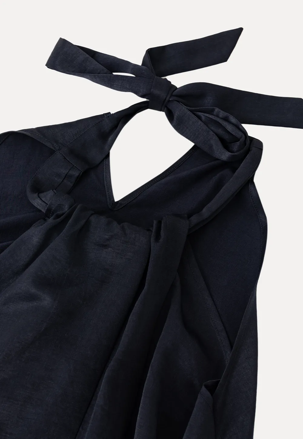 Halter Neck Sleeveless Top with Asymmetrical Hem