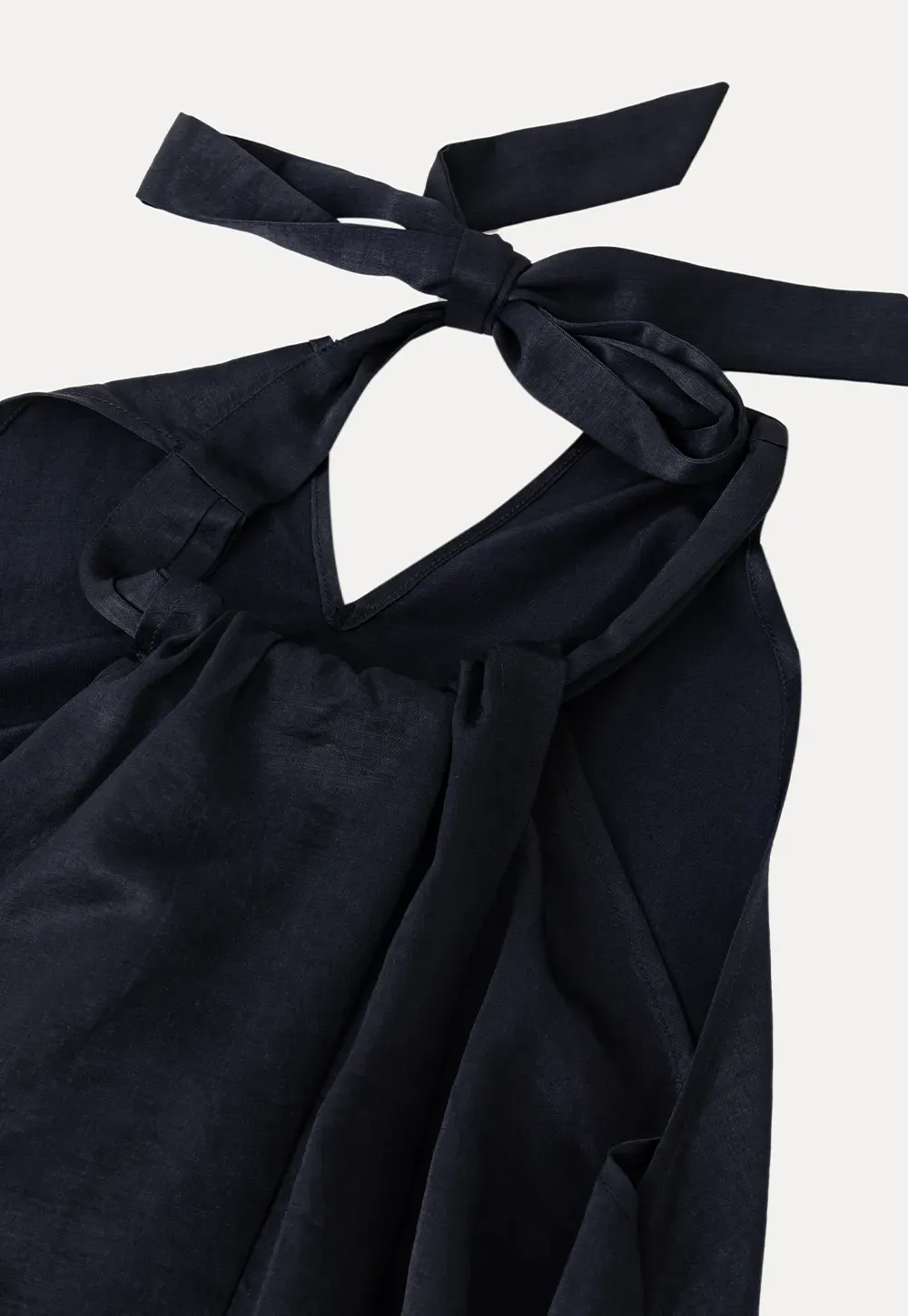 Halter Neck Sleeveless Top with Asymmetrical Hem