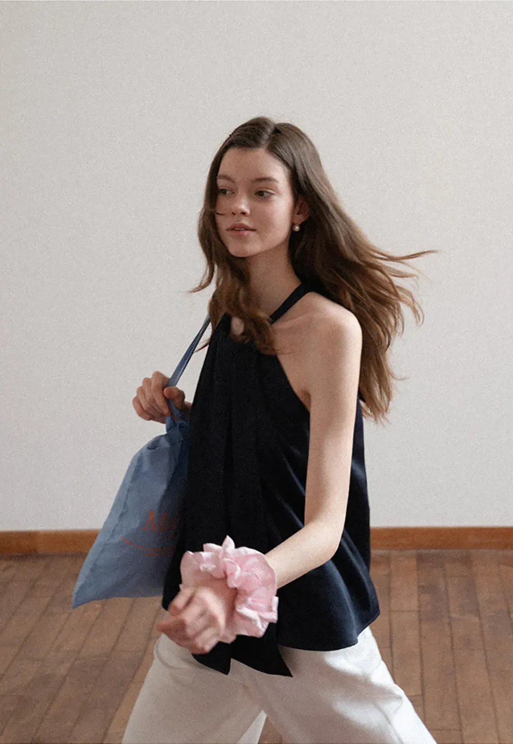 Halter Neck Sleeveless Top with Asymmetrical Hem