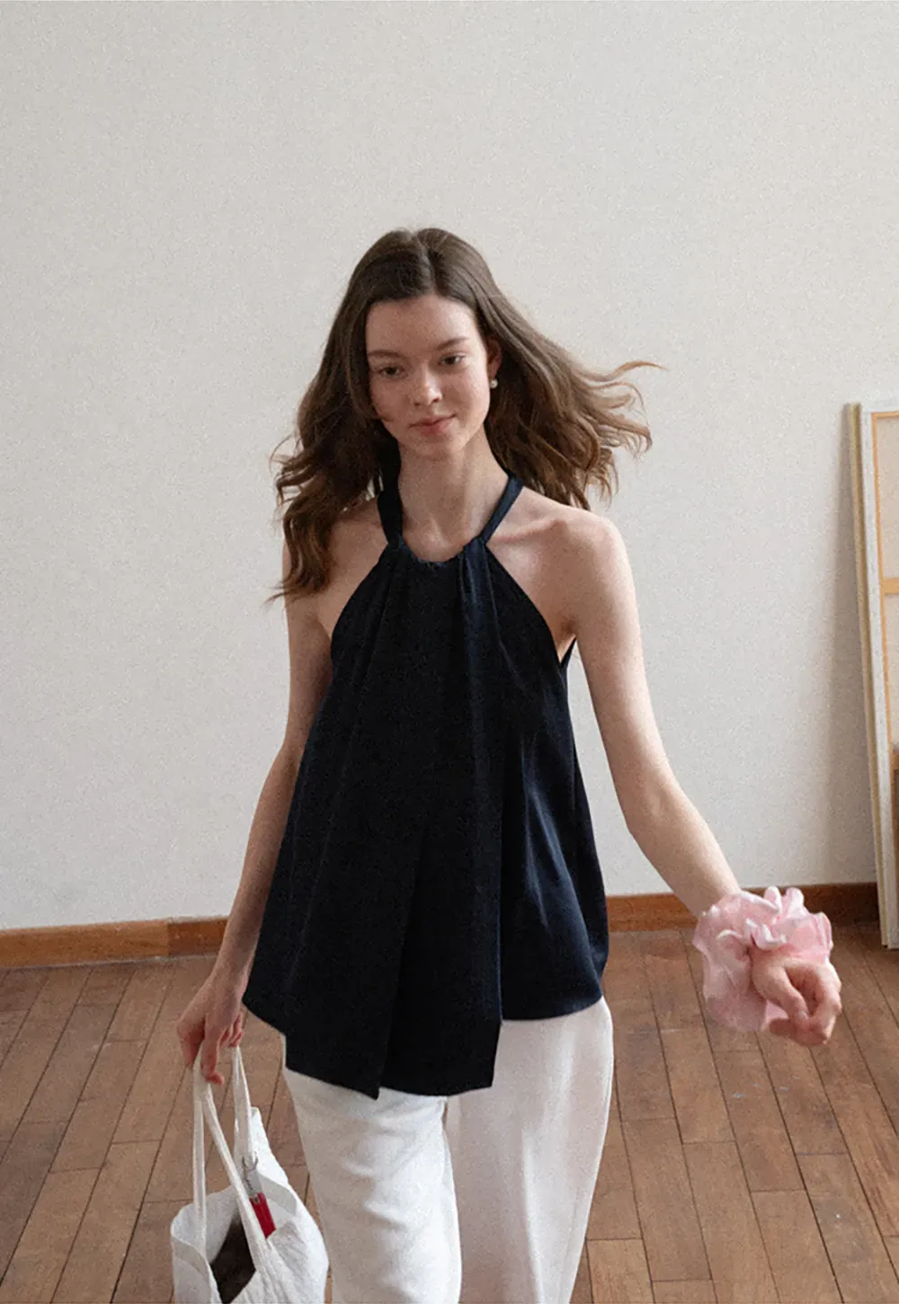 Halter Neck Sleeveless Top with Asymmetrical Hem