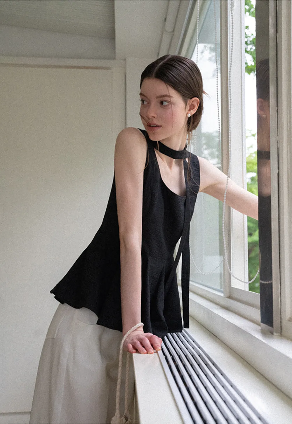 Choker Neckline Pleated Sleeveless Top