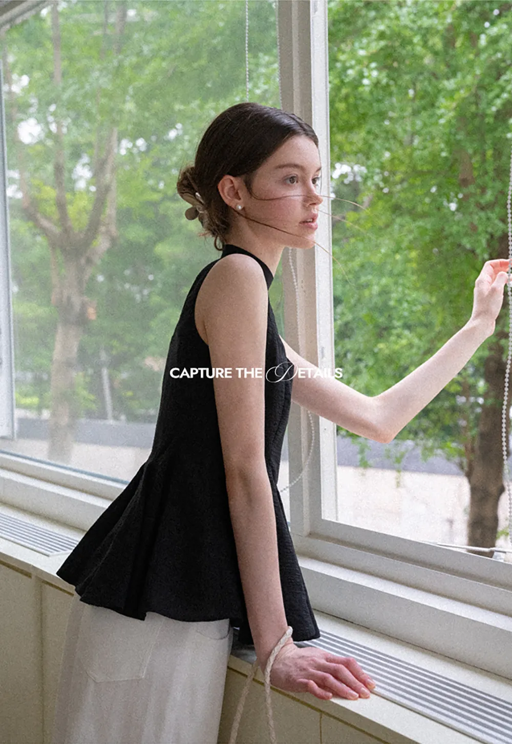 Choker Neckline Pleated Sleeveless Top