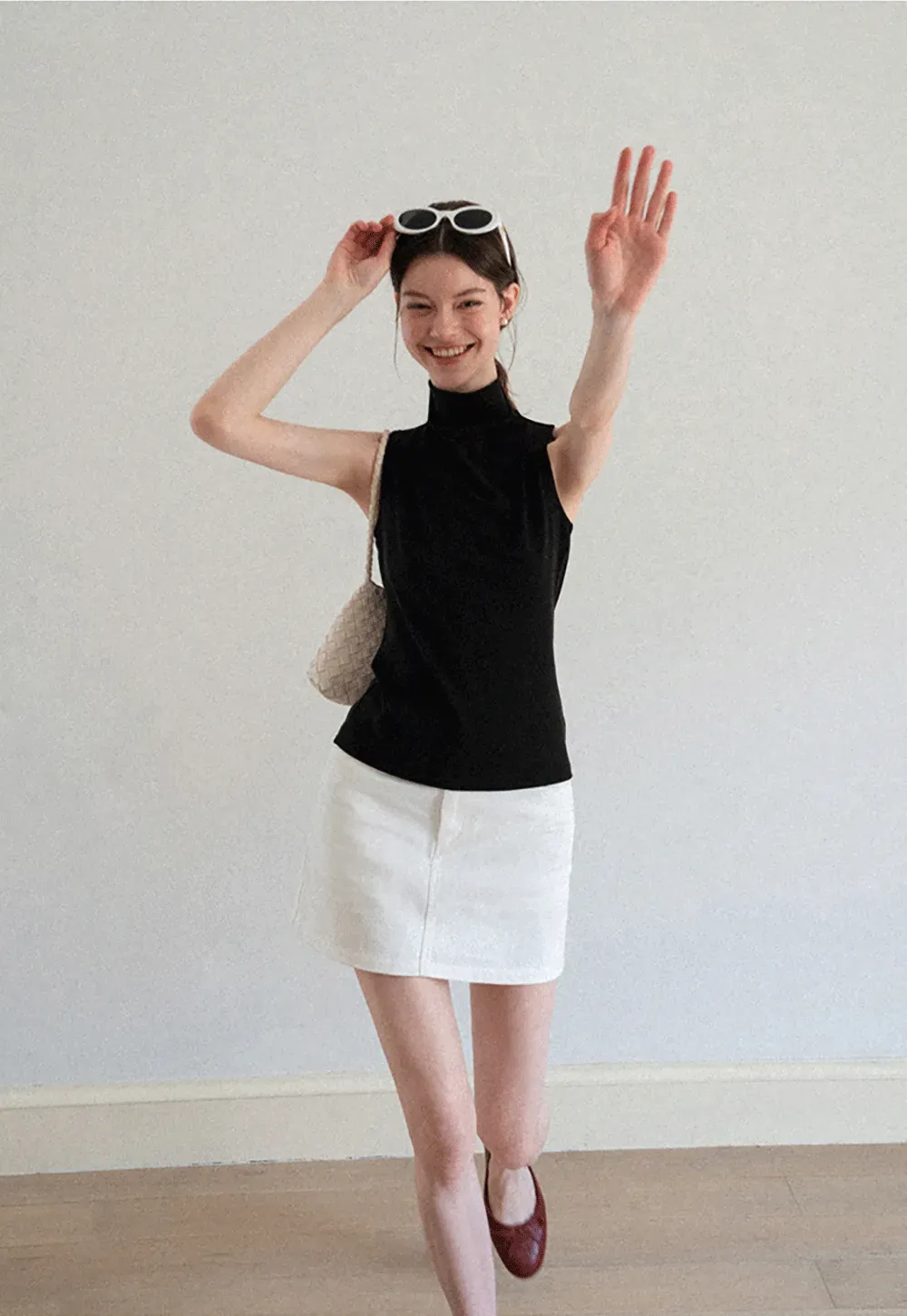 Back Cross Strap High Neck Sleeveless Top