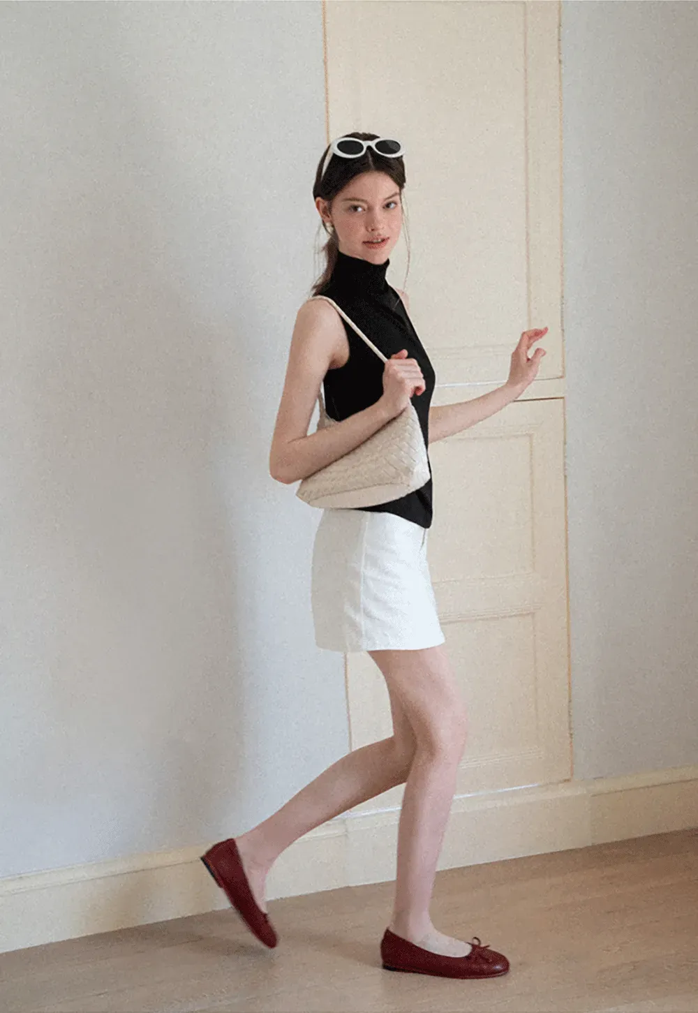 Back Cross Strap High Neck Sleeveless Top