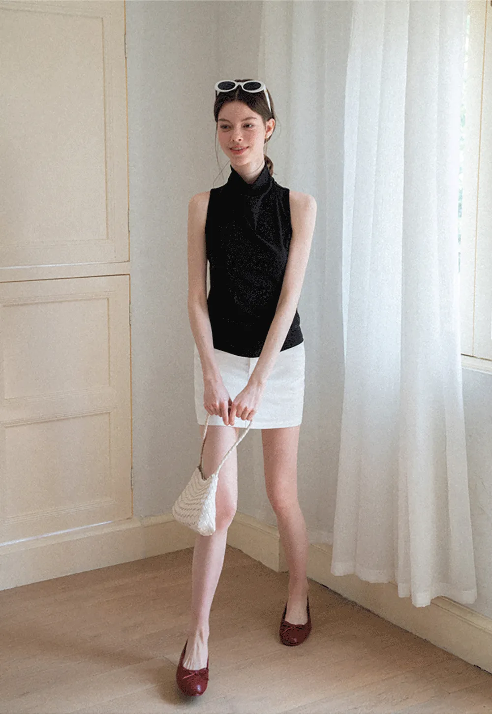 Back Cross Strap High Neck Sleeveless Top