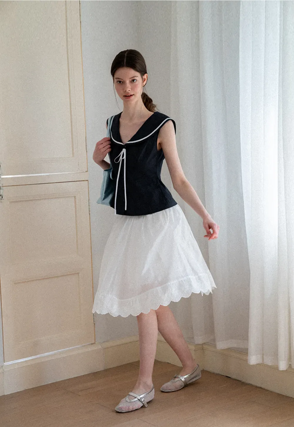 Sailor Collar Drawstring Front Sleeveless Top