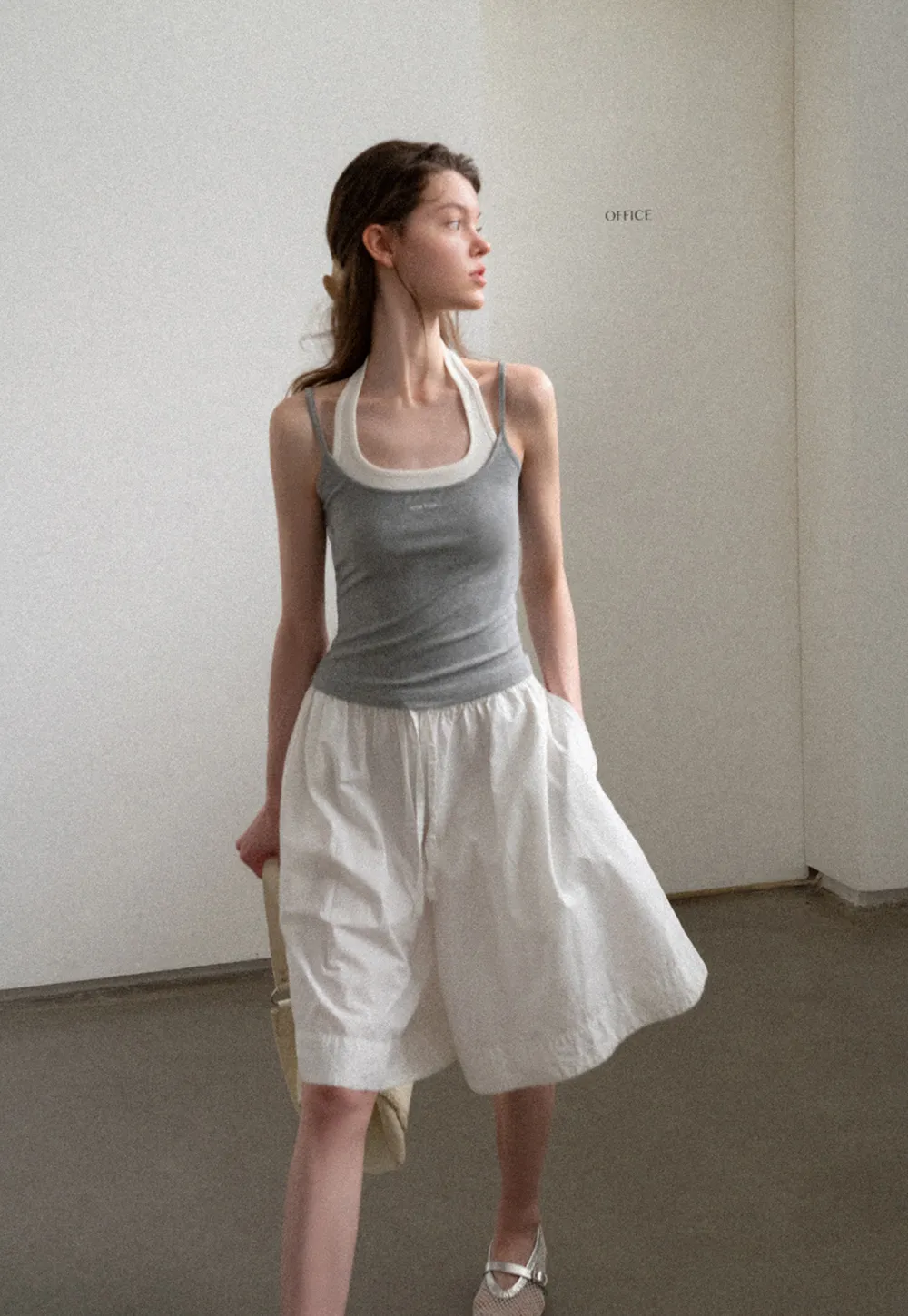 Contrast Trim Halter Neck Tank Top