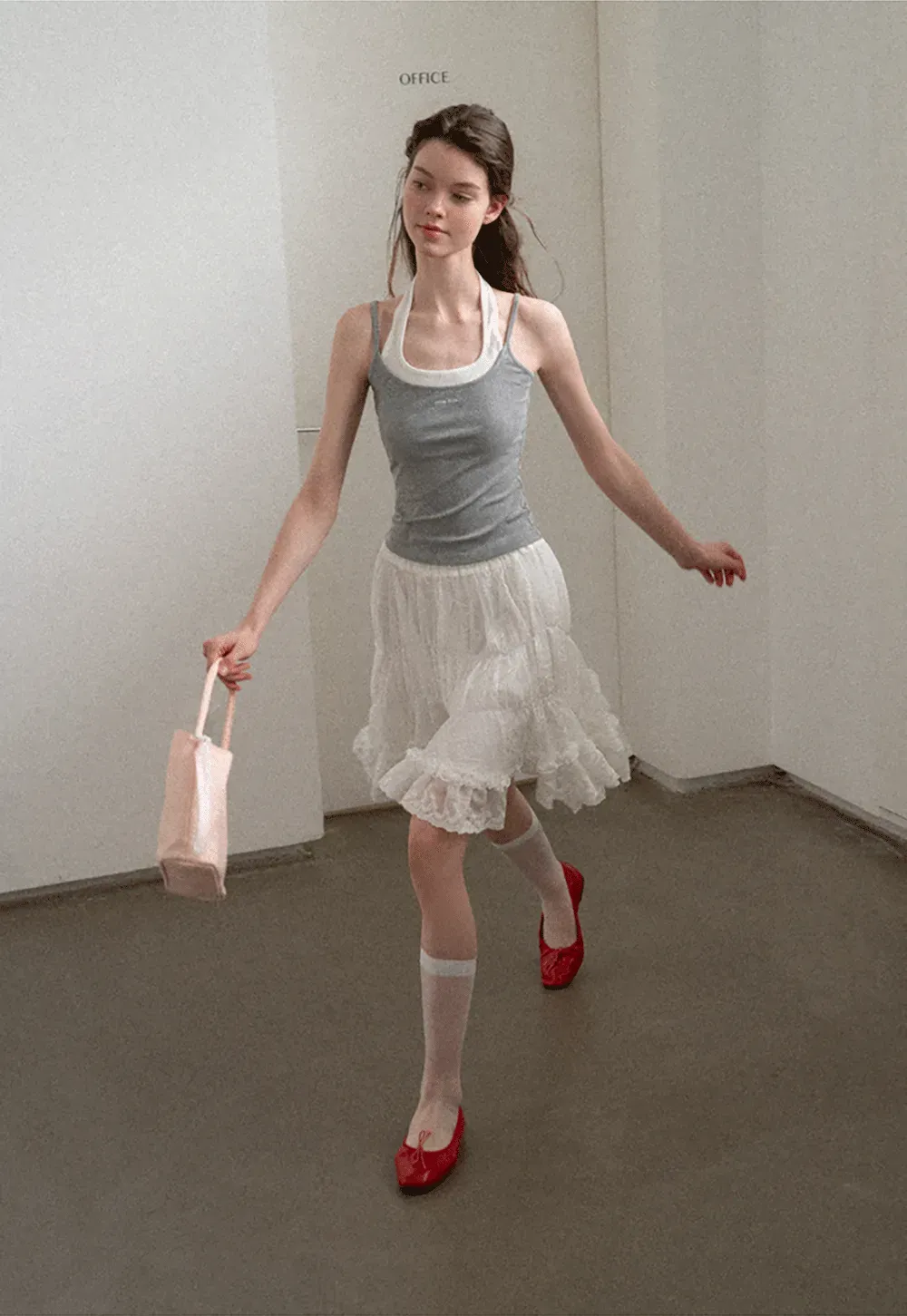 Contrast Trim Halter Neck Tank Top