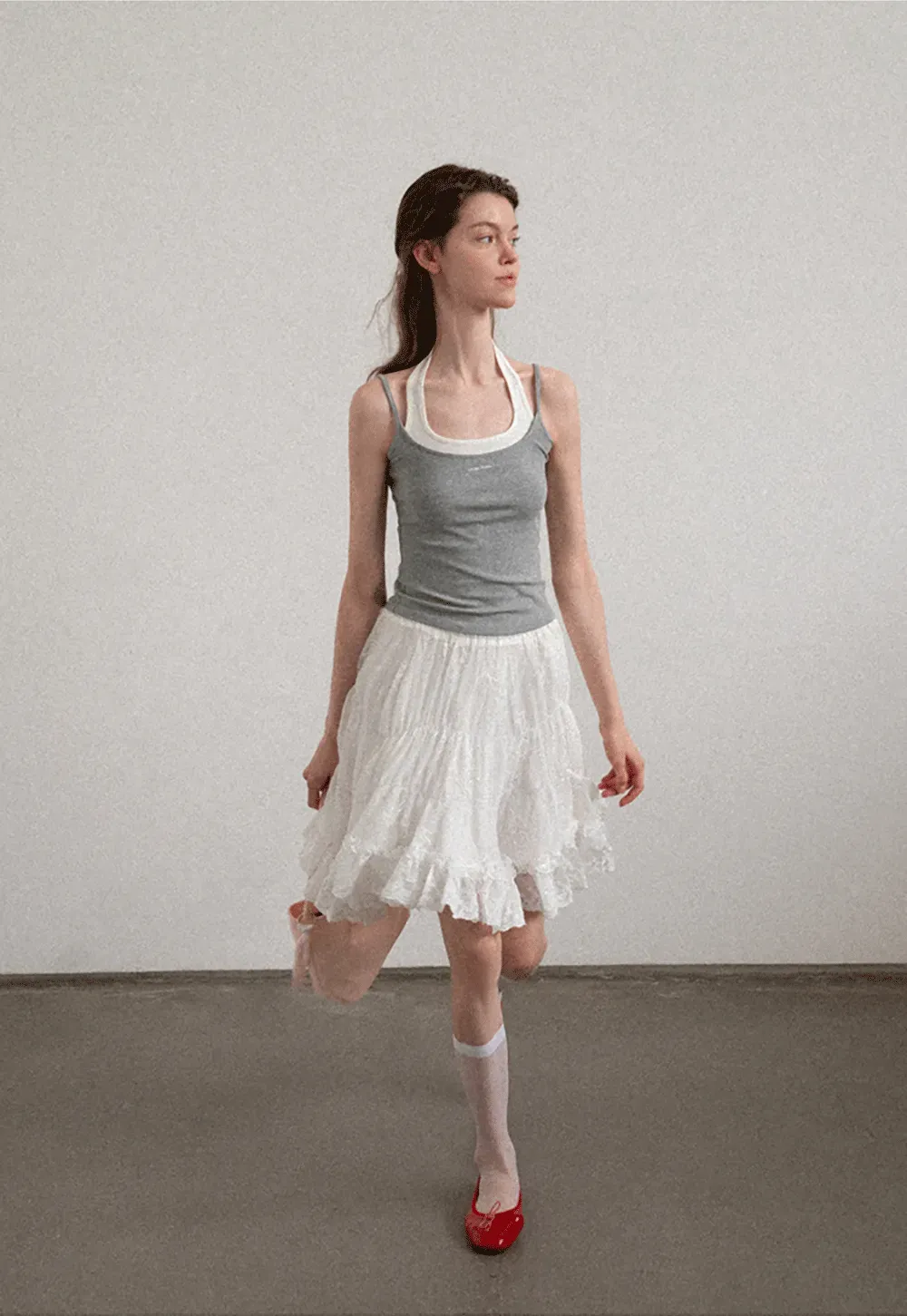 Contrast Trim Halter Neck Tank Top