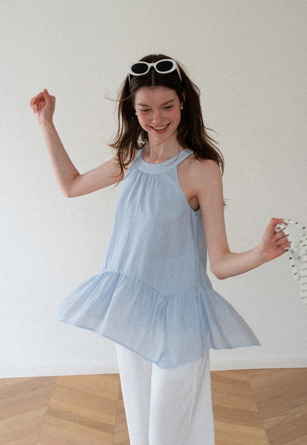 Ruffled Hem Sleeveless Top