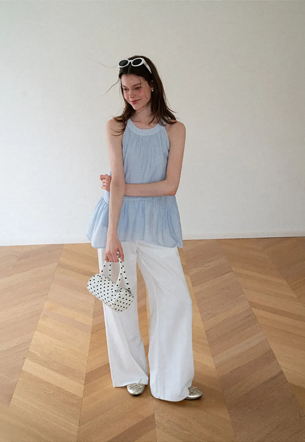Ruffled Hem Sleeveless Top