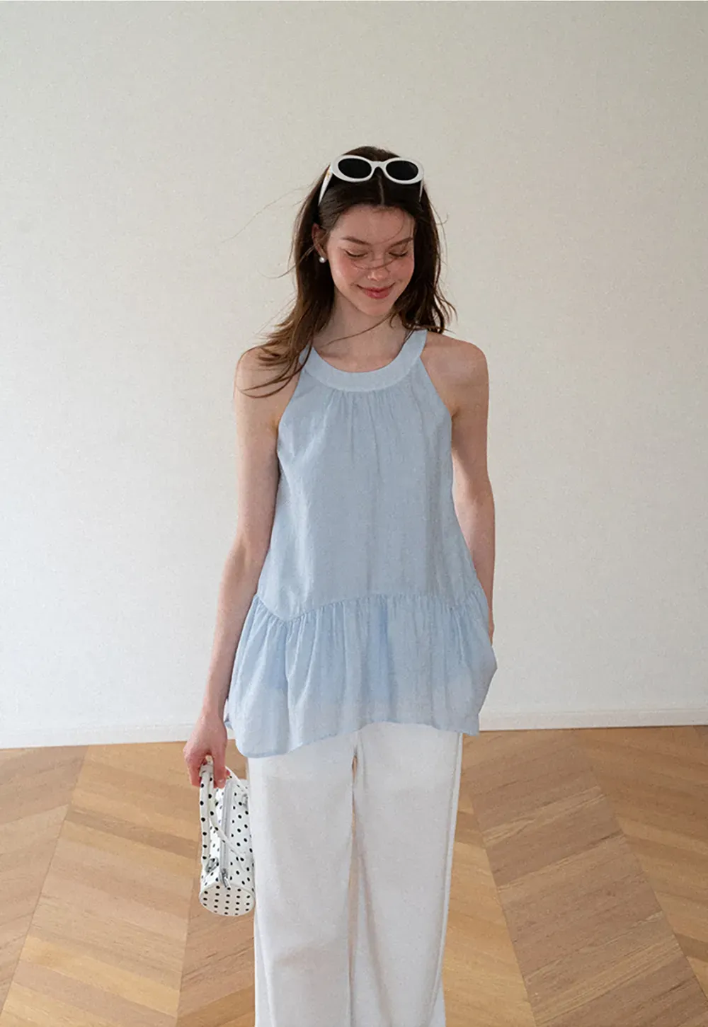 Ruffled Hem Sleeveless Top