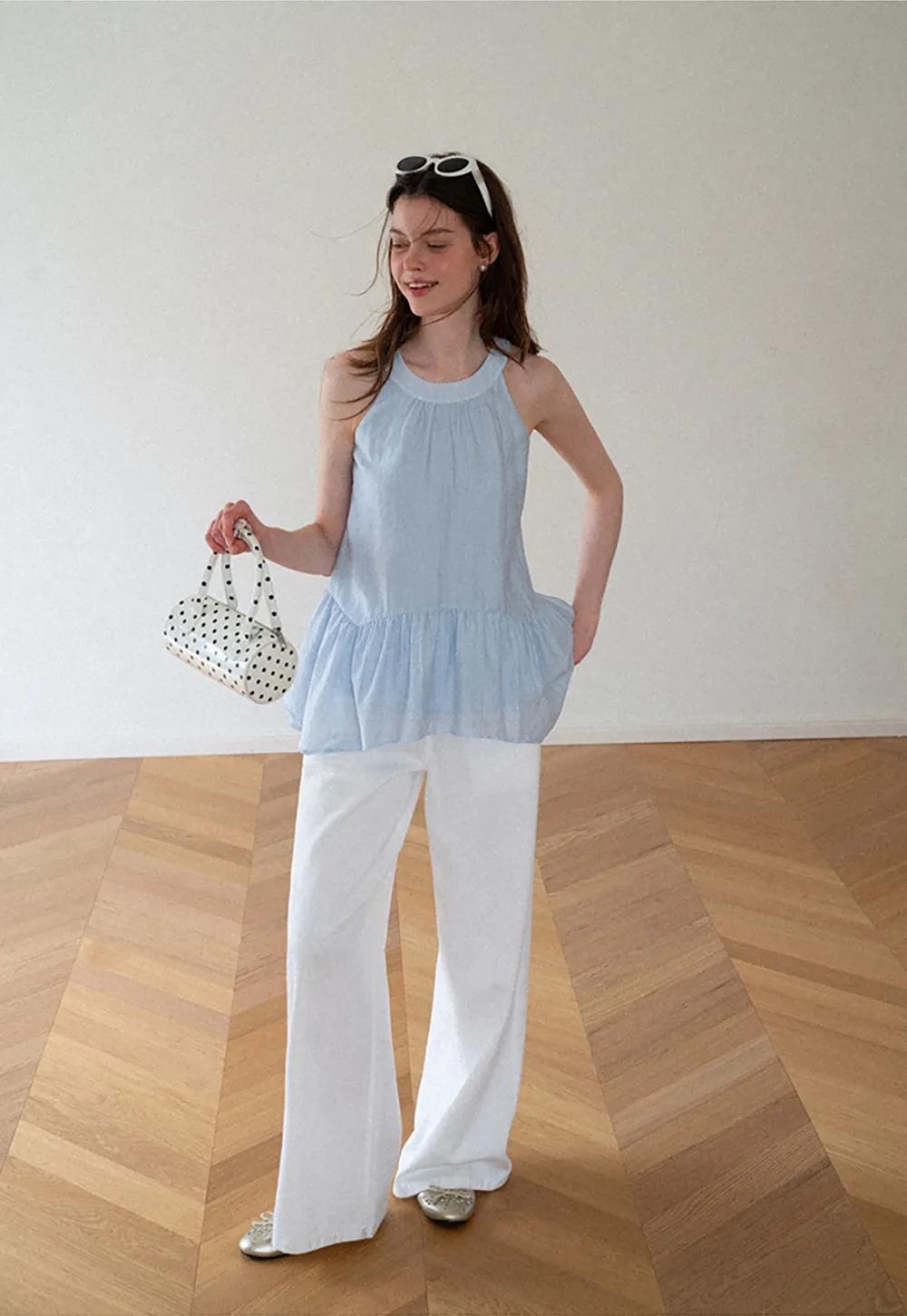 Ruffled Hem Sleeveless Top
