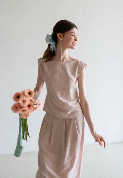 Square Neck Sleeveless Top With Pleated Midi Skirt Set