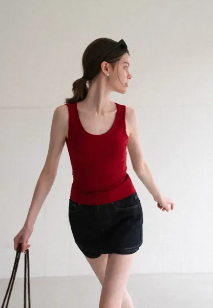 Cross Back Twist Detail Sleeveless Top