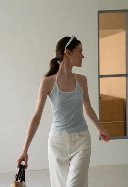 V Neck Sleeveless Knit Top With Ribbed Hem And Cropped Fit