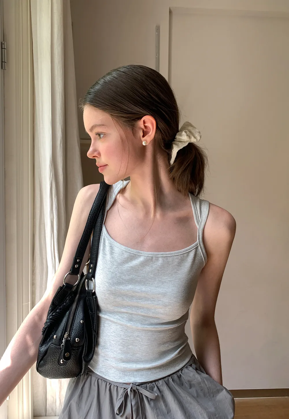 Ribbed Knit Square Neck Sleeveless Top