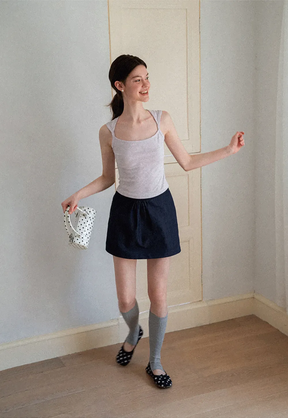 Ribbed Knit Square Neck Sleeveless Top