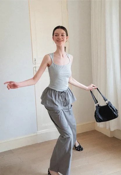 Ribbed Knit Square Neck Sleeveless Top