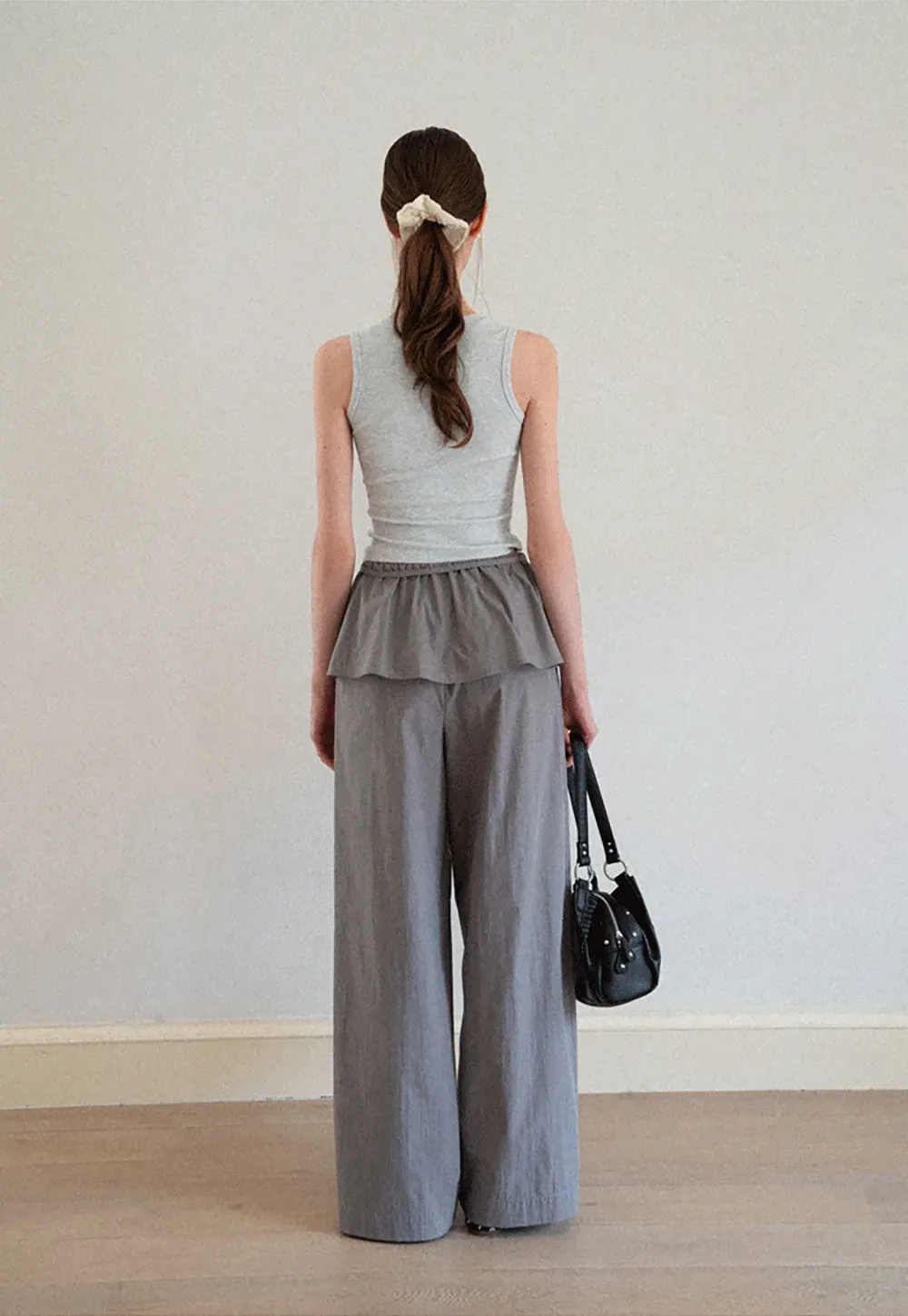 Ribbed Knit Square Neck Sleeveless Top