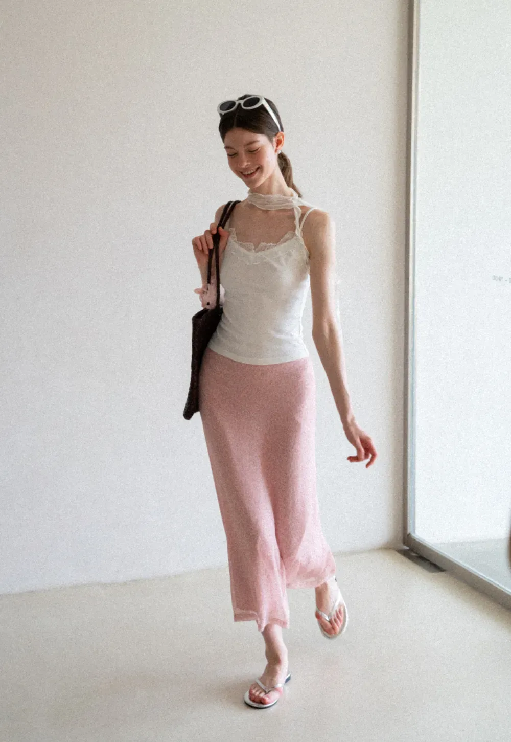 Lace Trim Halter Neck Tank Top